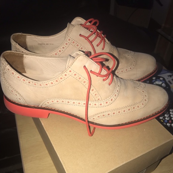 Cole Haan. - Picture 5 of 6